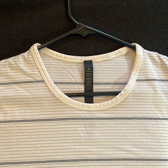 Lululemon 5 Year Basic Long Sleeve - Picture 5 of 7